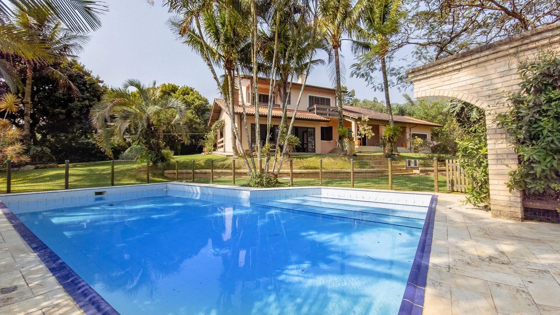 Paraiso Familiar C/ Piscina Em Sto Antonio Pa8546 Florianopolis